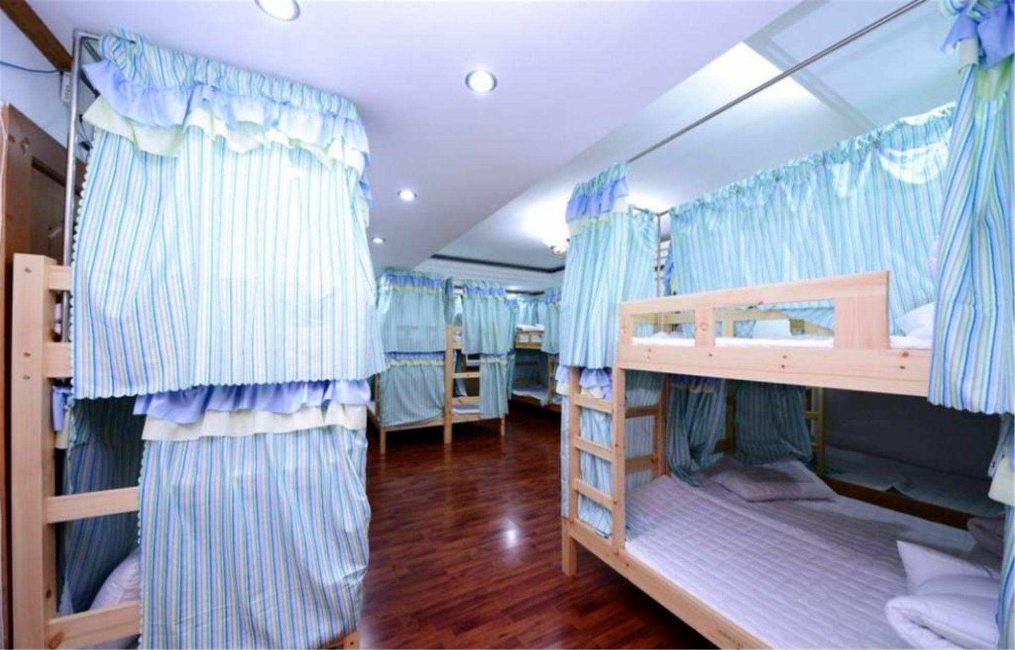 Harbin Ice And Snow Romance Hostel Exterior foto